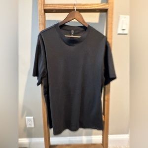 Lululemon RELAXED-FIT TRAINING SHORT SLEEVE SHIRT